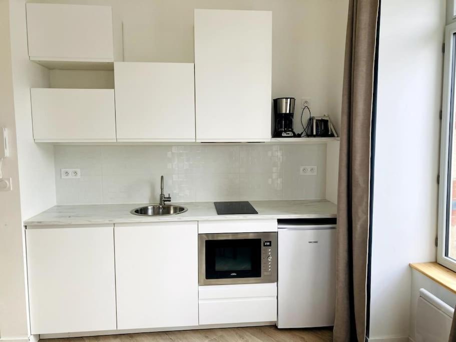 La Belle Consigne - Appartements Dinan Centre Gare מראה חיצוני תמונה