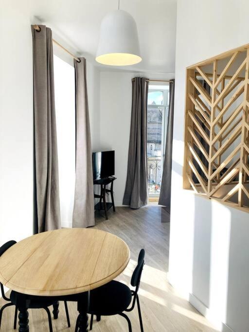 La Belle Consigne - Appartements Dinan Centre Gare מראה חיצוני תמונה